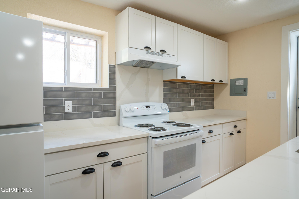 1211 Mesita Drive - Photo 47