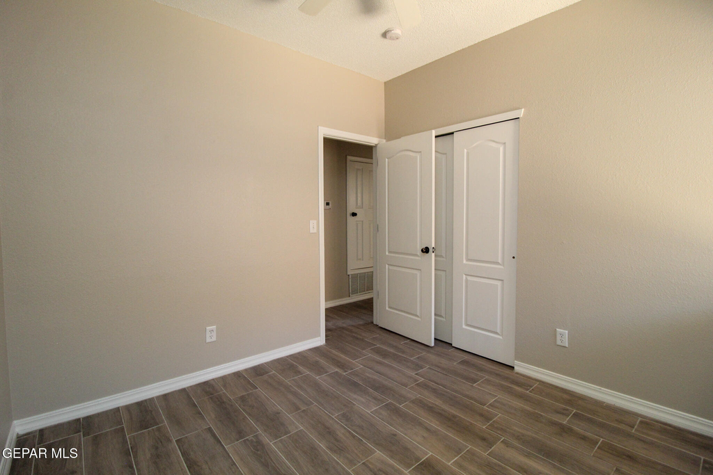2216 Amber Point Place - Photo 11