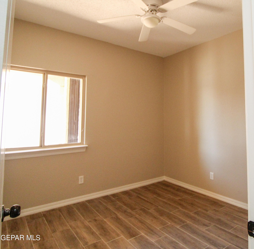 2216 Amber Point Place - Photo 12