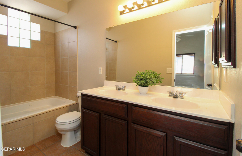 2216 Amber Point Place - Photo 6