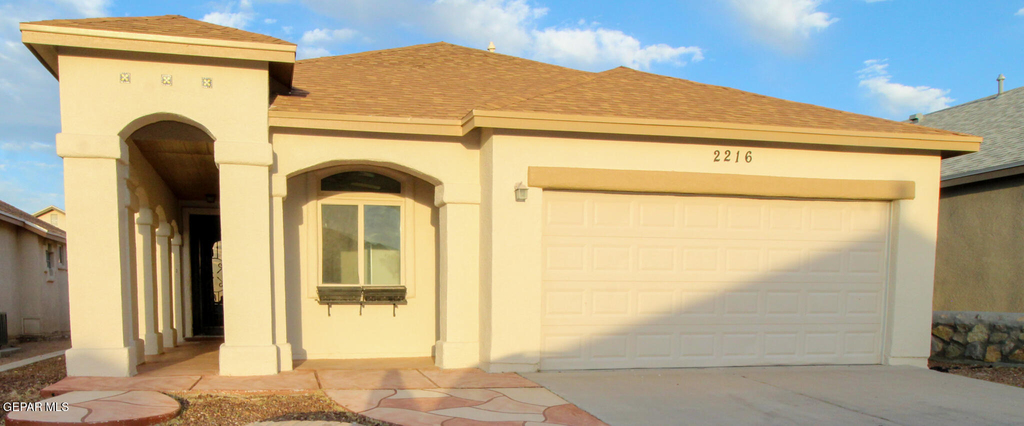 2216 Amber Point Place - Photo 0
