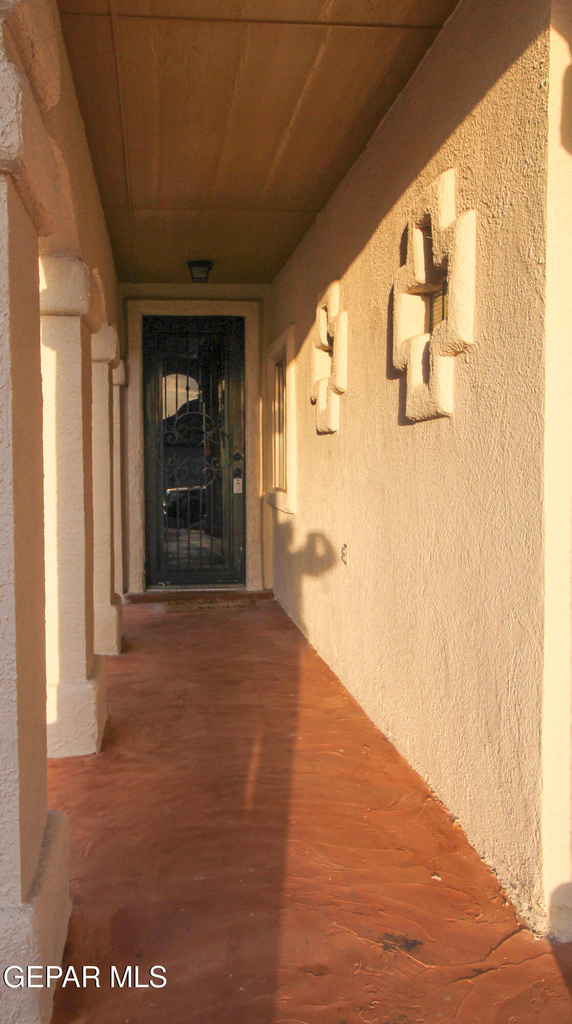 2216 Amber Point Place - Photo 3