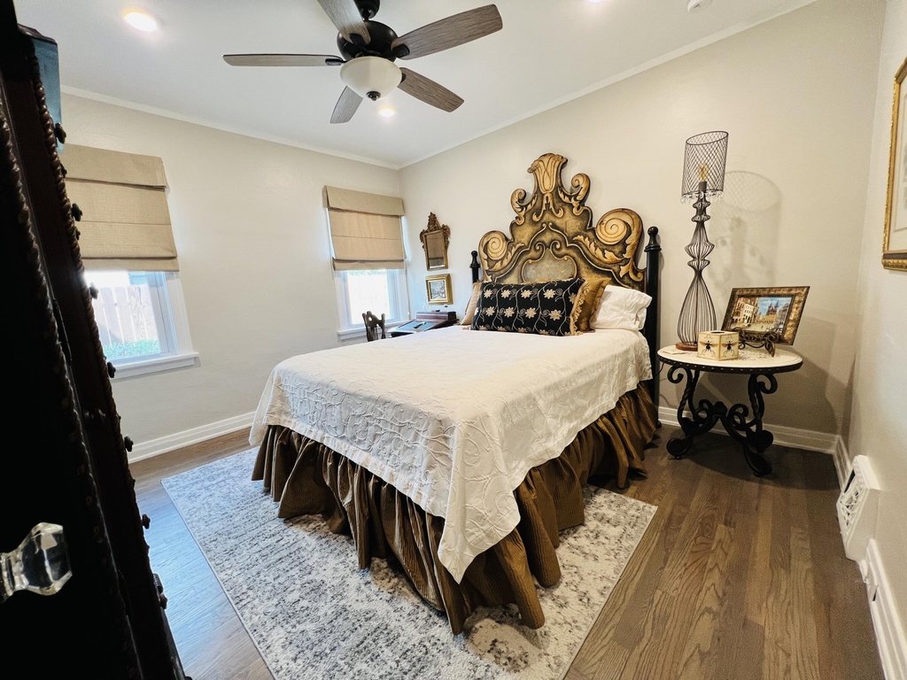 1005 E Baltimore Drive - Photo 15