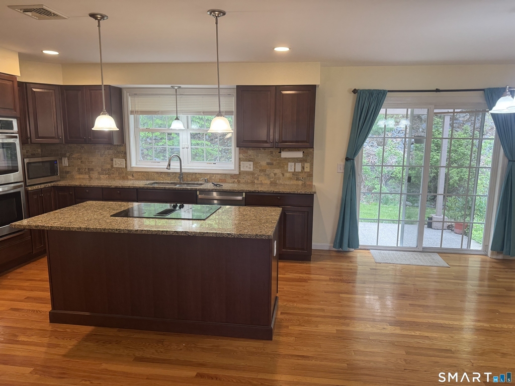 32 Tyler Hill Road - Photo 4