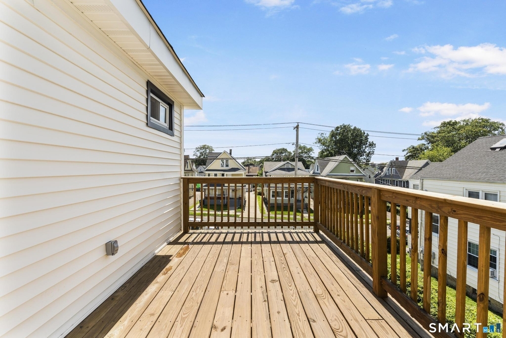 810 Brewster Street - Photo 30