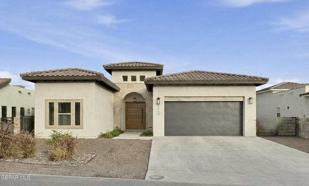 5636 River Run Street - Photo 0