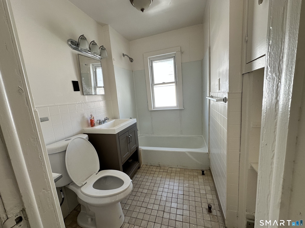 15-17 Beacon Street - Photo 5