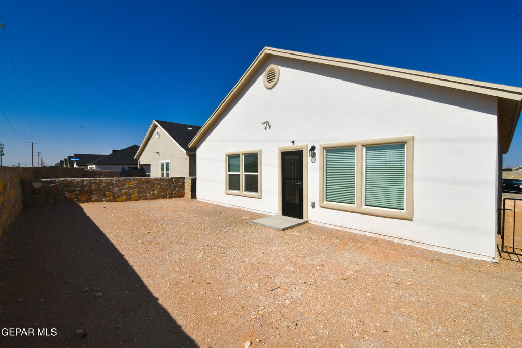 1253 Indigo Sky Street - Photo 32