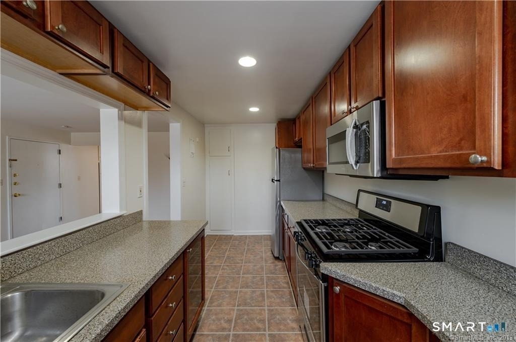 198 Seaton Road - Photo 3
