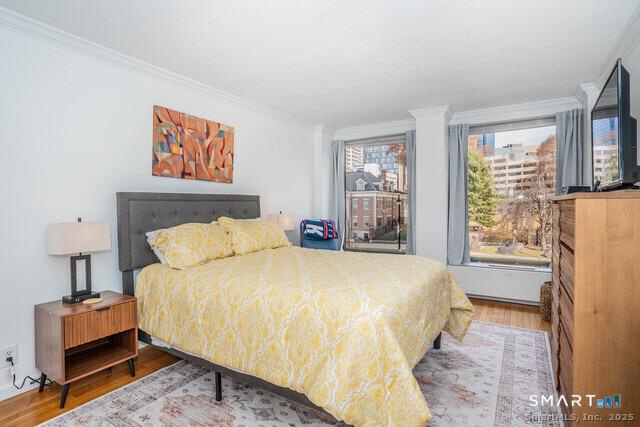 1 Gold Street - Photo 10