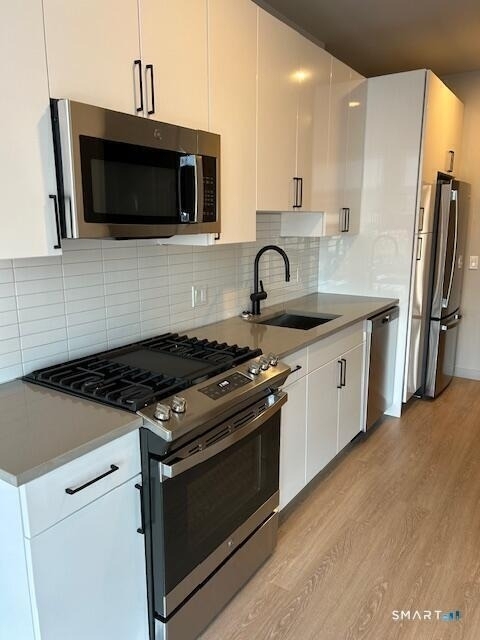 711 Summer Street - Photo 0