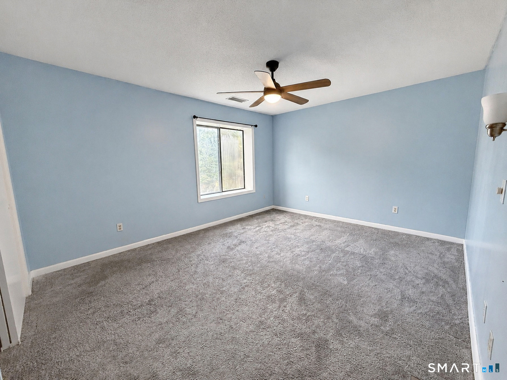 594 Center Street - Photo 8