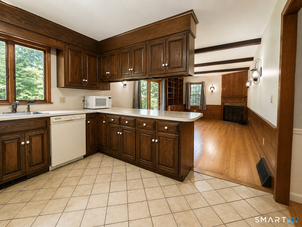 9 Bobolink Lane - Photo 1