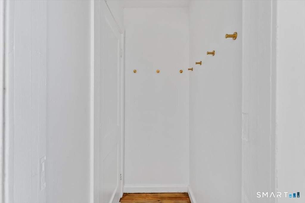21 Green Street - Photo 7