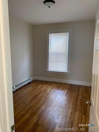 211 Thames Street - Photo 6