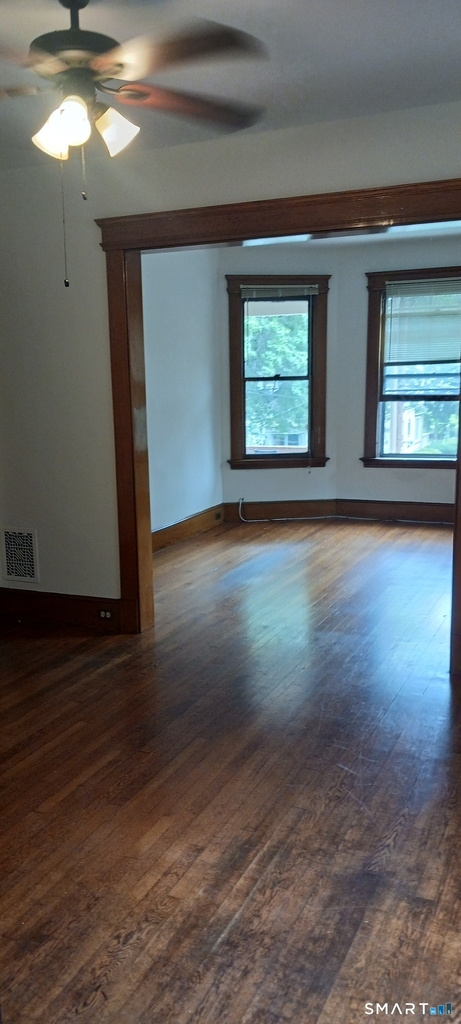 126 Edwards Street - Photo 3