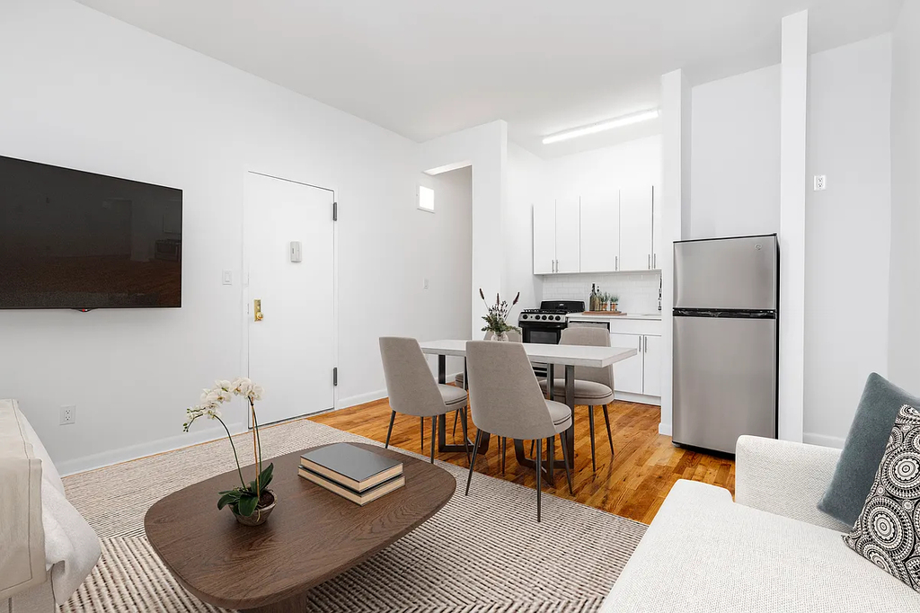 102 West 80th Street - Photo 2