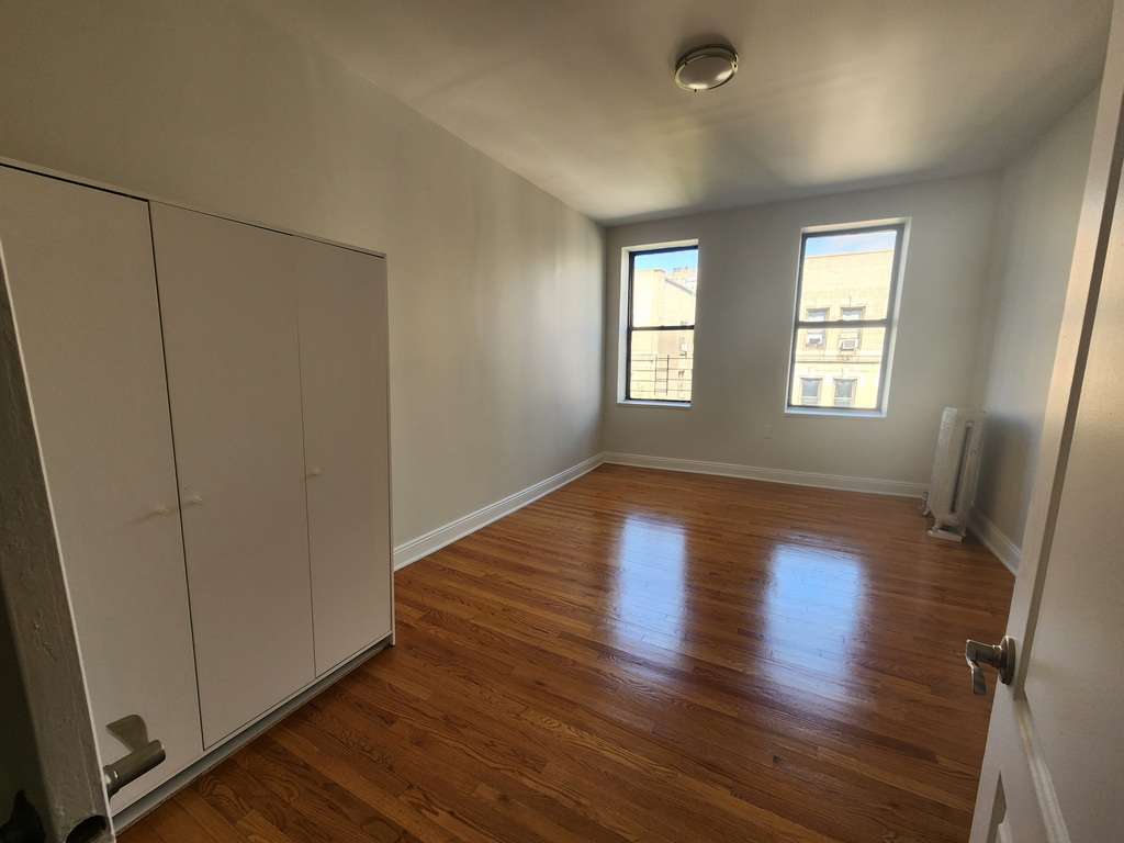 66 Ft Washington Avenue - Photo 1
