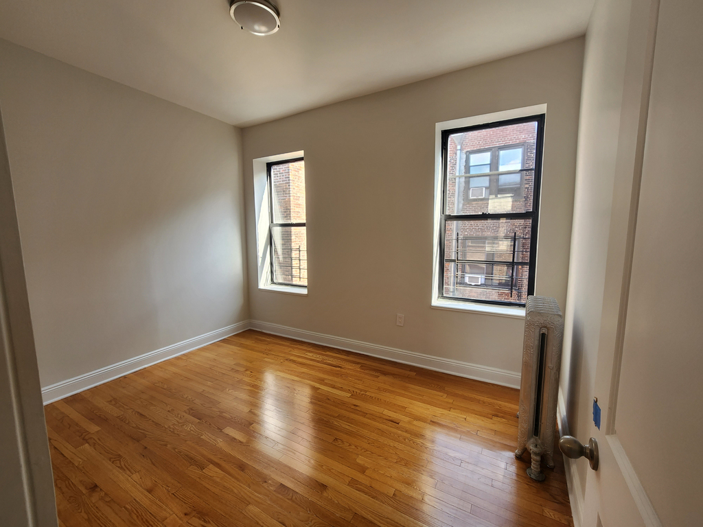 66 Ft Washington Avenue - Photo 2