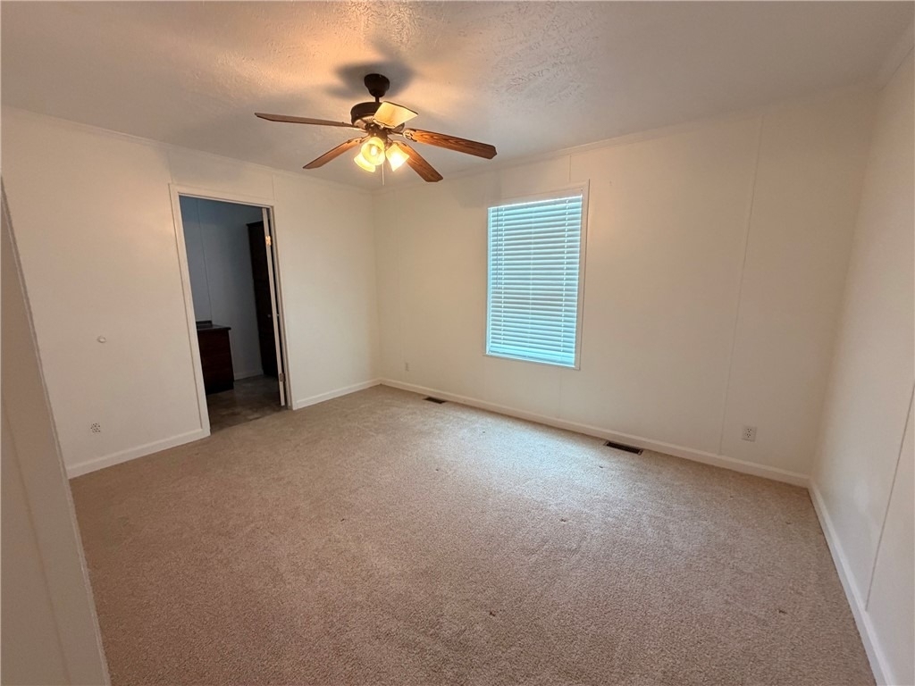 3202 46th St - Photo 3
