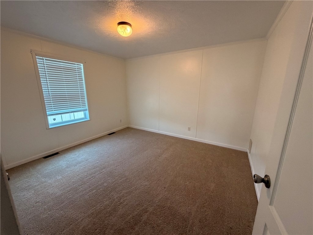 3202 46th St - Photo 5