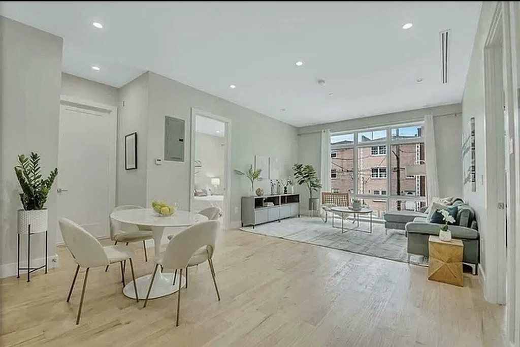 519 Maple Street - Photo 1