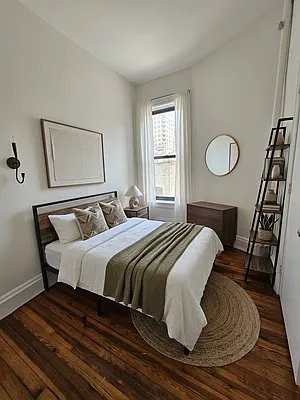 1427 York Avenue - Photo 3