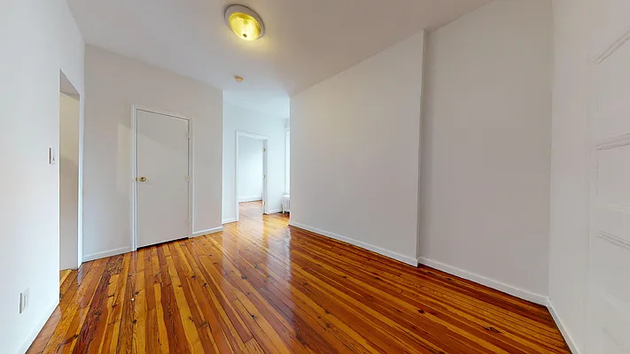 1427 York Avenue - Photo 6