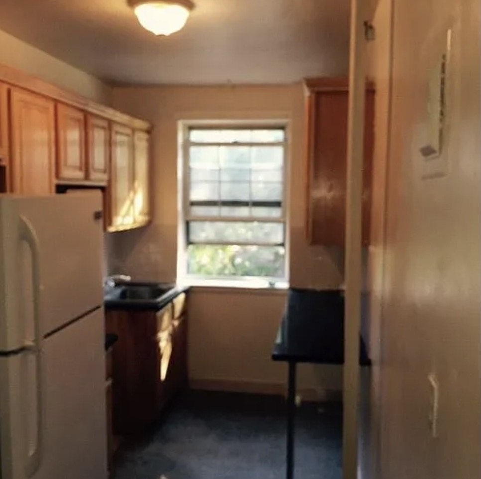 77-15 Park Drive East,Kew Garden Hills,NY 11367 - Photo 2
