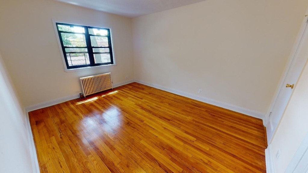 89-31 Rutledge Avenue - Photo 12