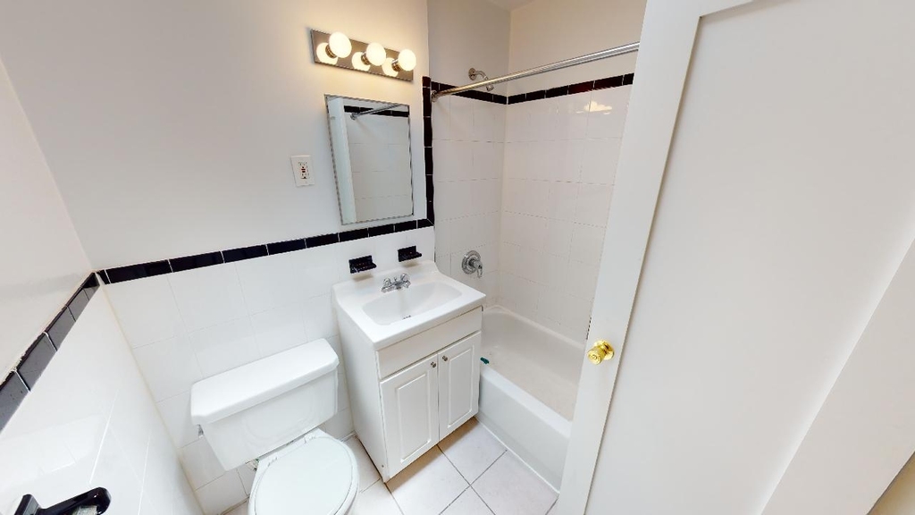 89-31 Rutledge Avenue - Photo 17