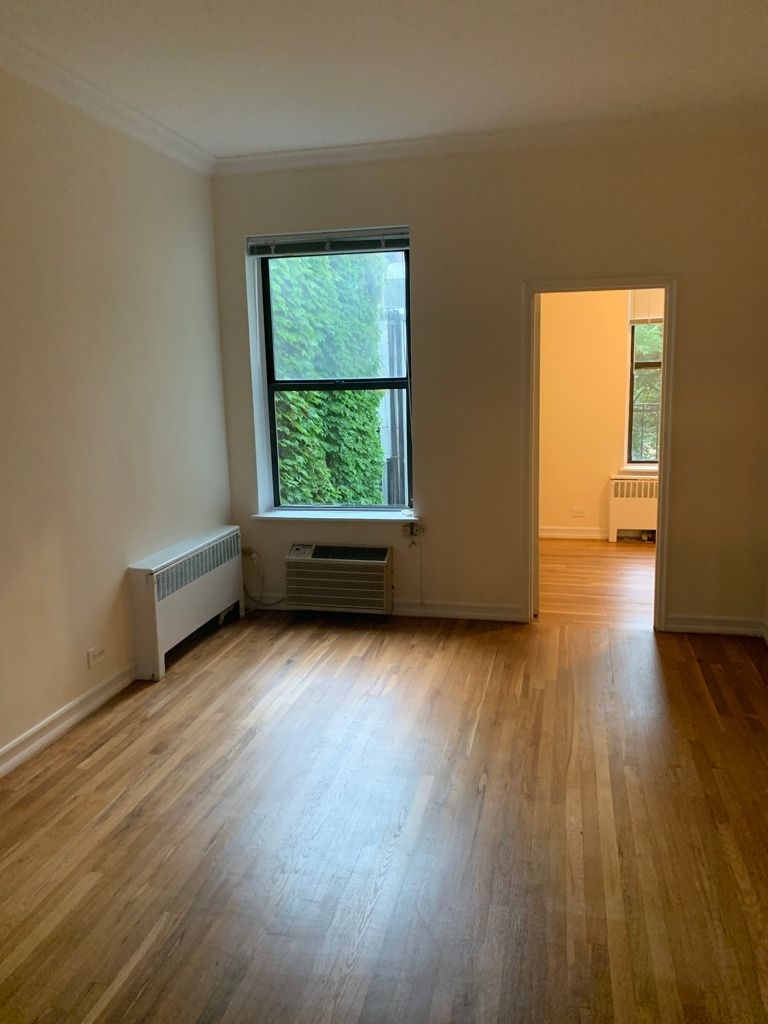 East 83rd Street - Photo 2