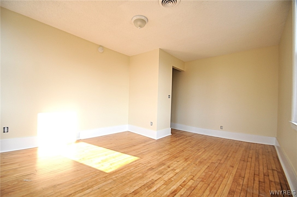 8525 Main Street - Photo 17