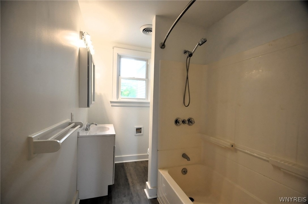 8525 Main Street - Photo 12