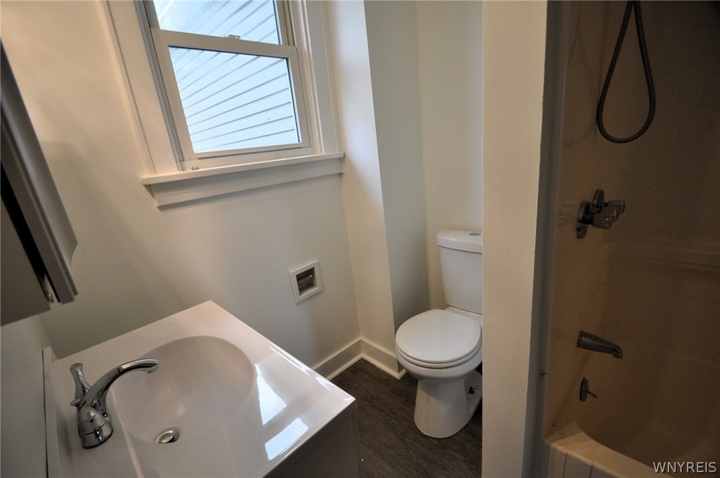 8525 Main Street - Photo 11