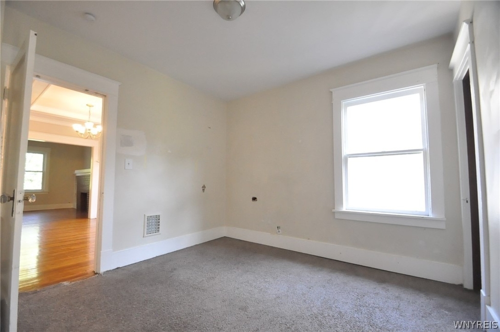9 Wellington Road - Photo 13