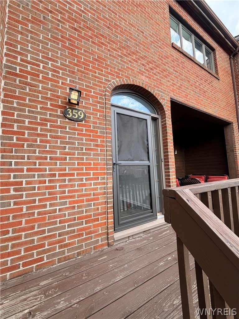 359 Lakefront Boulevard - Photo 3