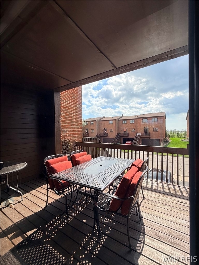 359 Lakefront Boulevard - Photo 5