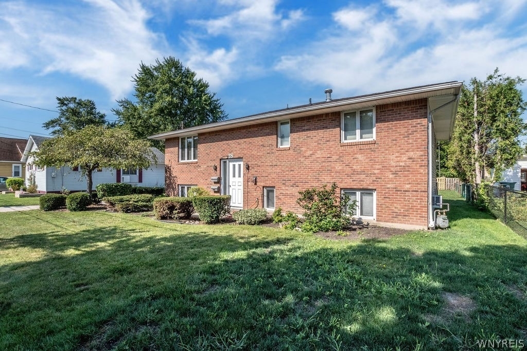 28 Mead St. - Upper Unit - Photo 1
