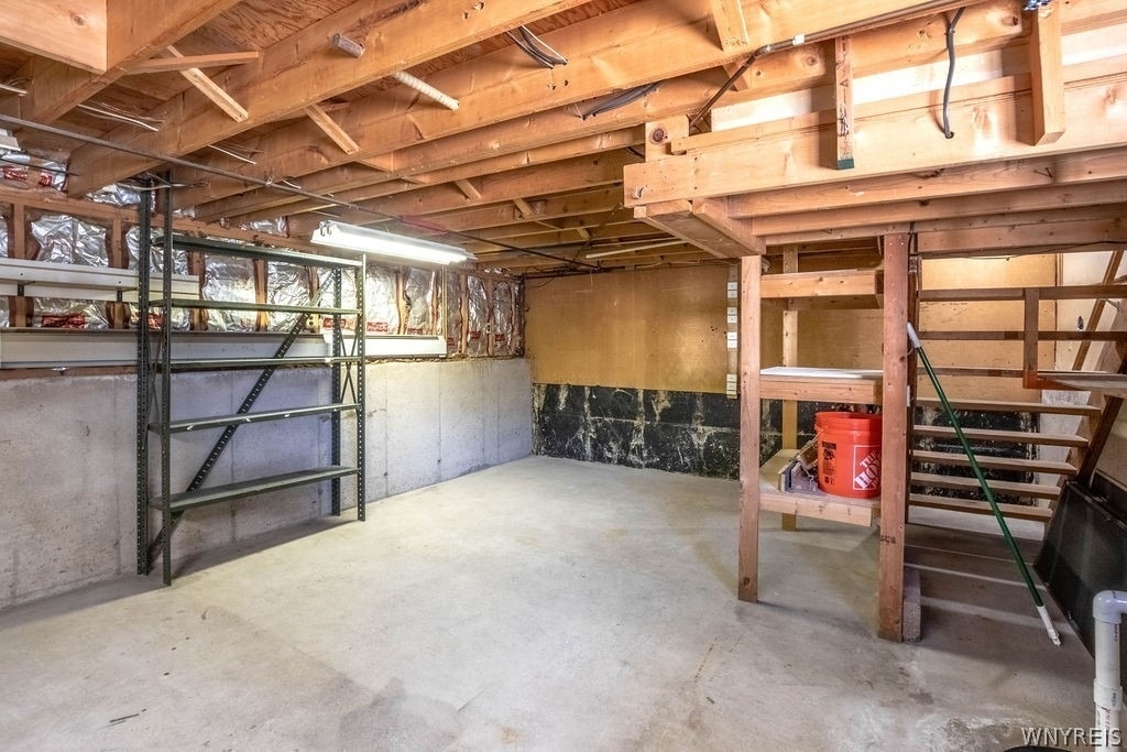 28 Mead St. - Upper Unit - Photo 48