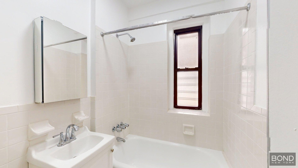 West 77th Street - Photo 5