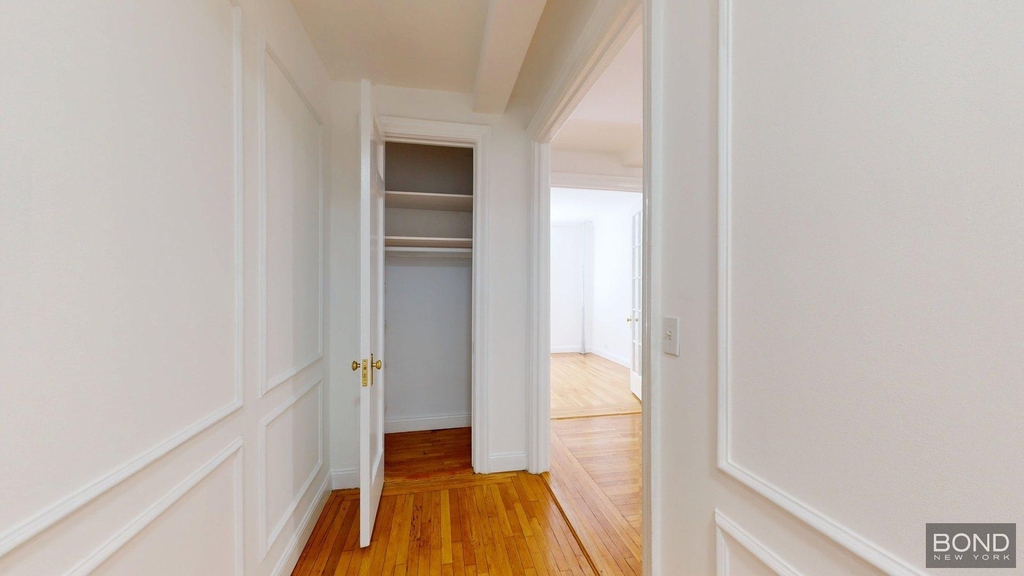 West 77th Street - Photo 4