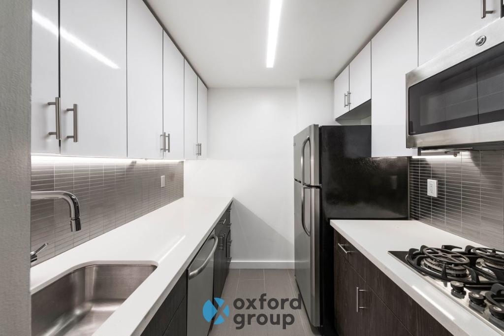 E 33rd St. - Photo 5