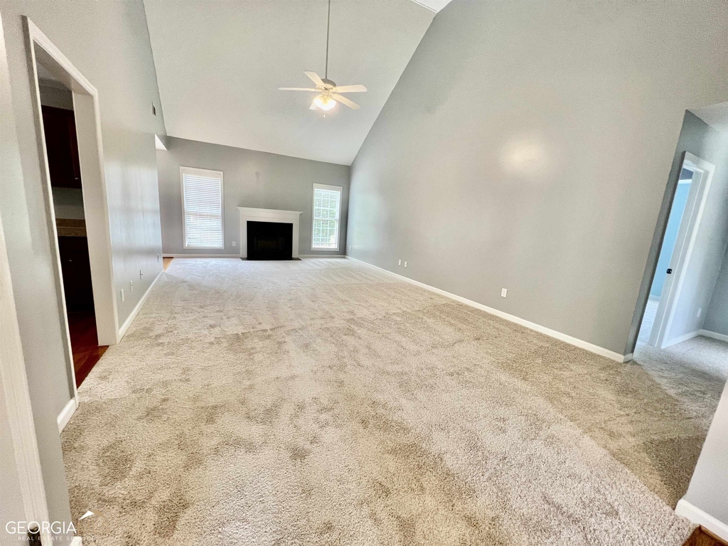 1010 Jacob Drive - Photo 10