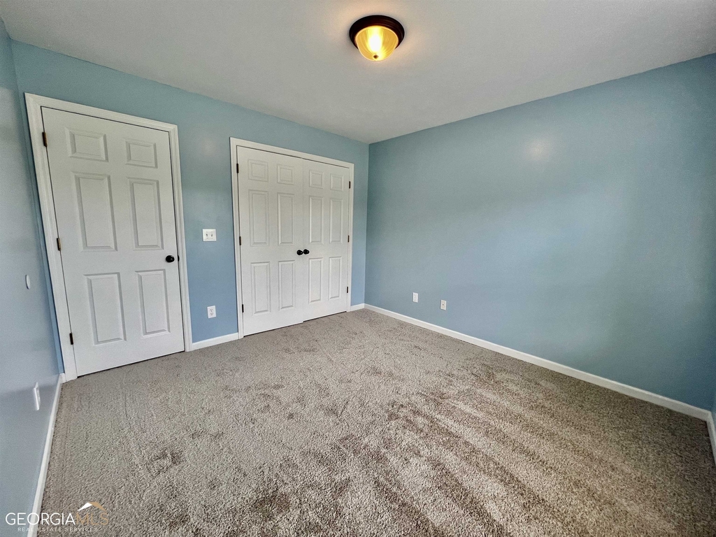 1010 Jacob Drive - Photo 18