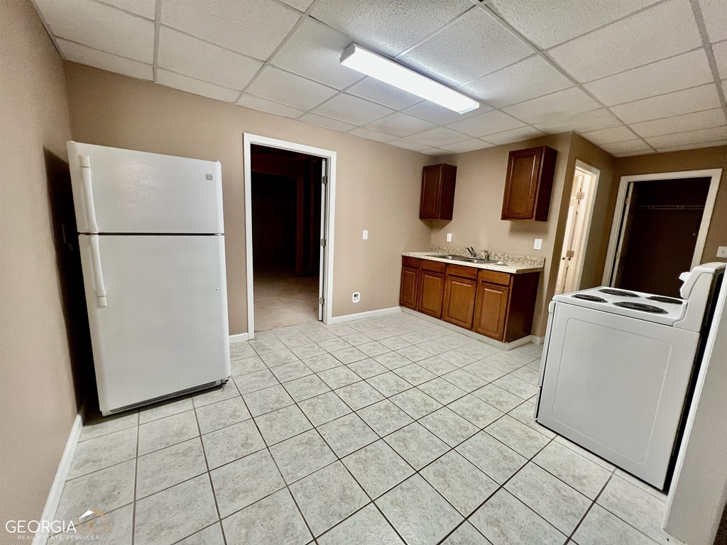 1010 Jacob Drive - Photo 24