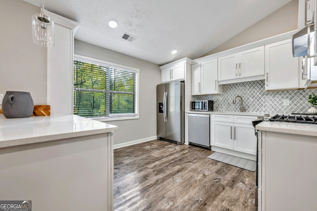 1440 Glynn Oaks Drive Sw - Photo 8