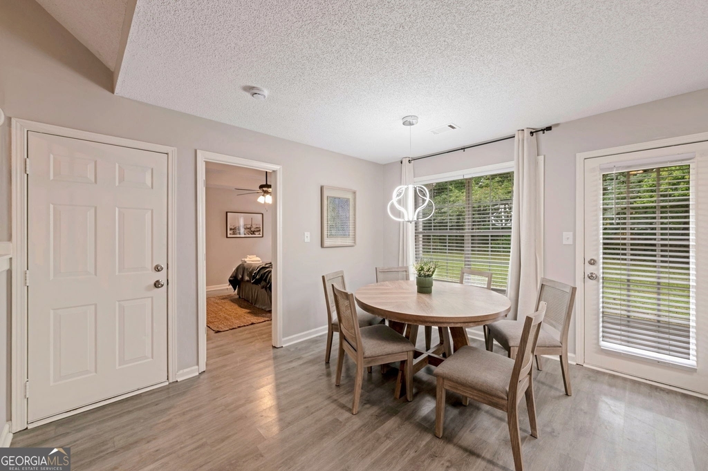 6839 Sandy Creek Drive - Photo 5