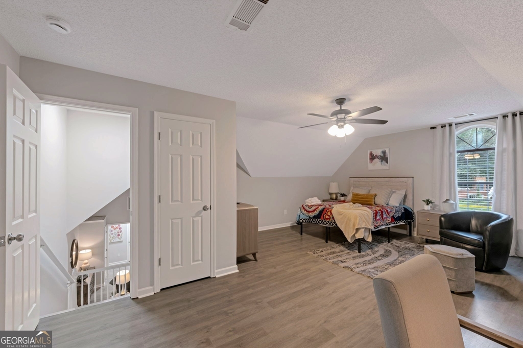 6839 Sandy Creek Drive - Photo 19