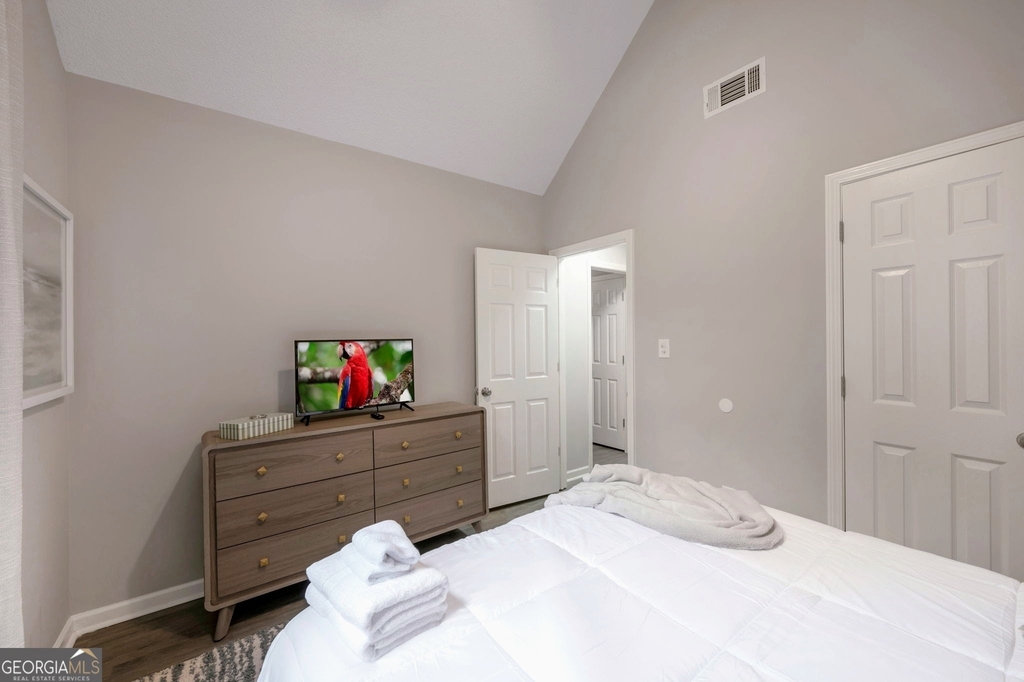 6839 Sandy Creek Drive - Photo 15
